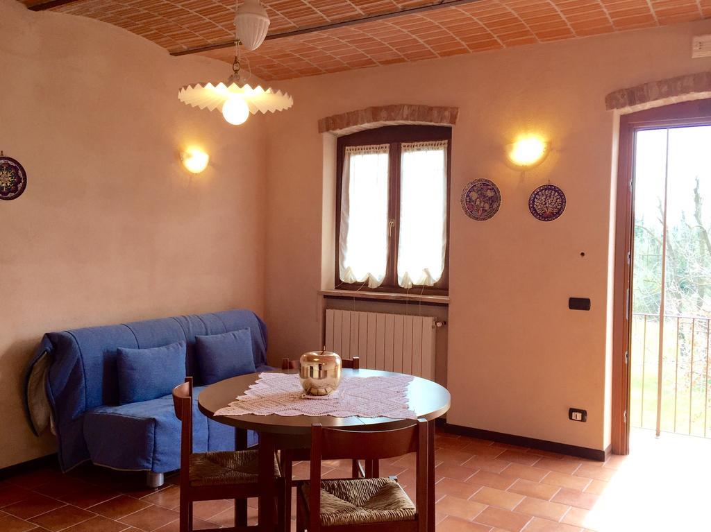 Cascina Stralla Farigliano Cameră foto